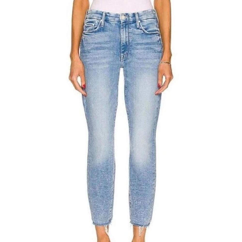 019 Mother High Waisted Looker‎ Fray Jeans, Deep Breaths (Size 26 / 4, EUC)